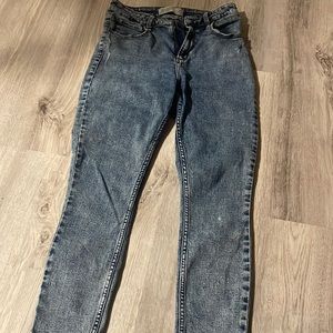 Light wash Abercrombie and Fitch size 26 jeans